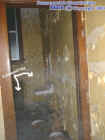 womansbathroommist.jpg (28727 bytes)