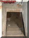 stairs.jpg (29364 bytes)