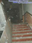 stairorbs.jpg (19590 bytes)